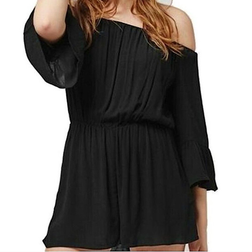 TOPSHOP - Black Strapless Off-the-Shoulder Ruffle Sleeve Romper/Playsuit